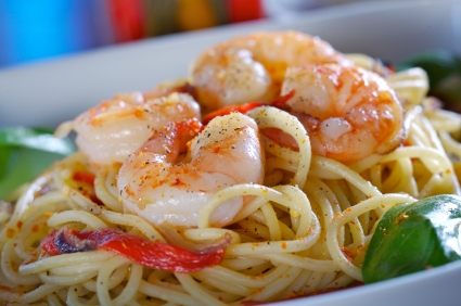 Olive Garden- Pasta with shrimps Olive Garden- Pasta with shrimps picture